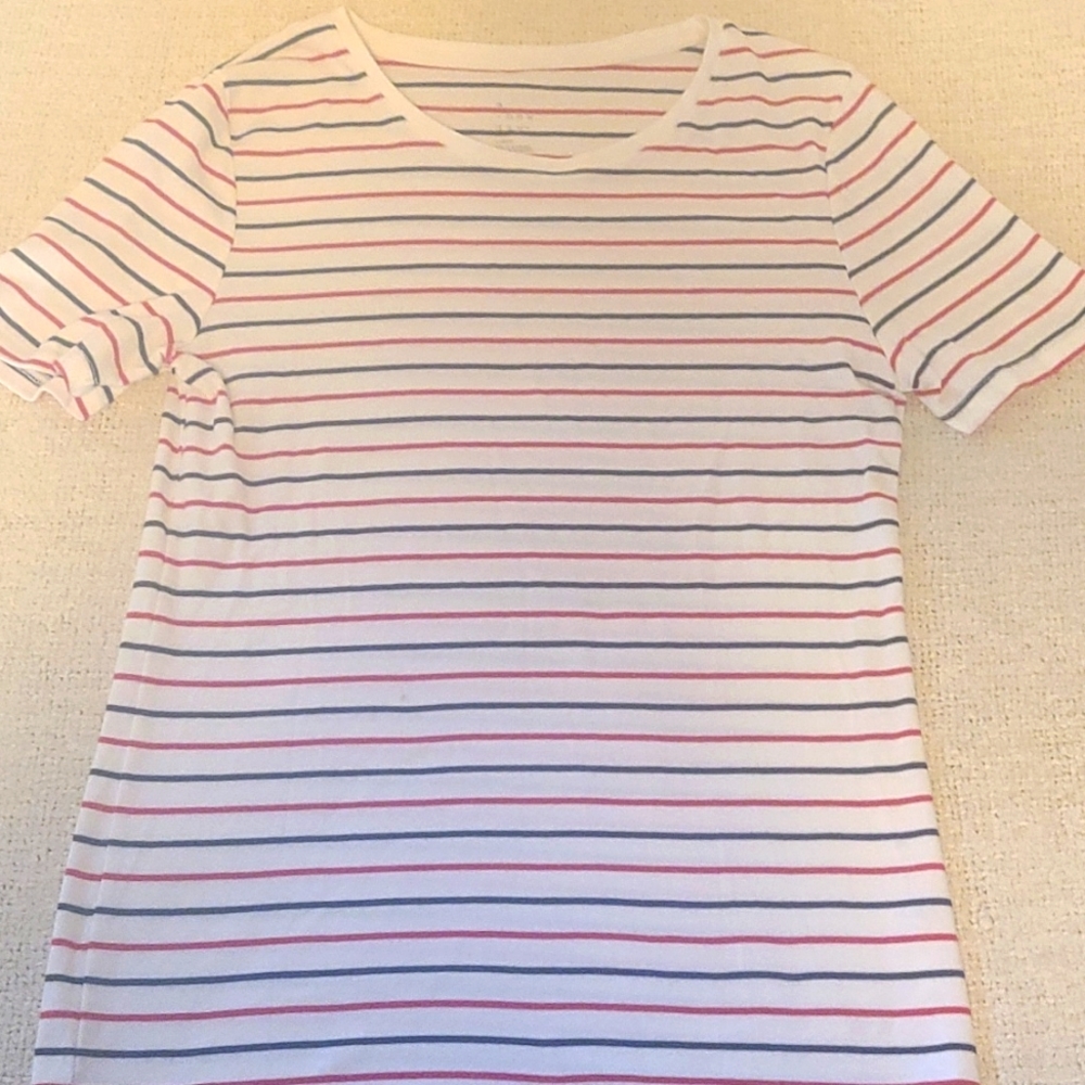 New Day- Round Neck cotton T- L